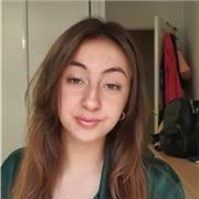 Estudiante de Grado de Magisterio de Primaria da clases de apoyo